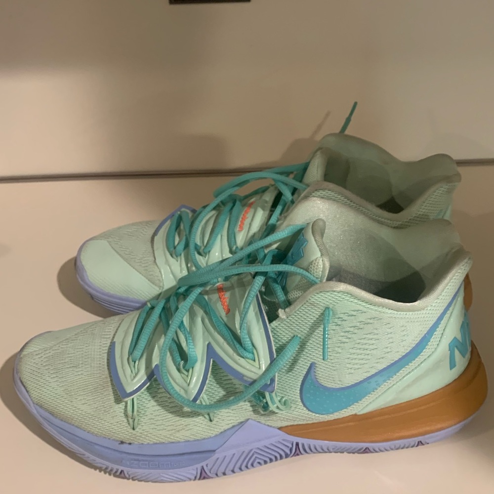 Nike - Size 13 Kylie 5 Squidward shoes